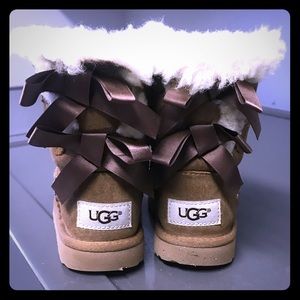 Gently Used Little Girl Uggs Size 8